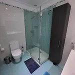 Casa Matele 3 Bed ארונה
